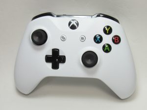 Close up view of front of Xbox One S controller